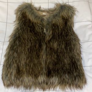 COPY - Faux Fur Pink Vest